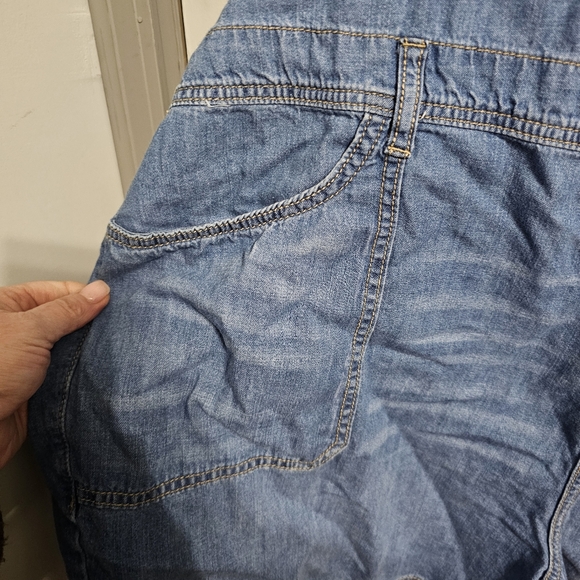 Torrid 5 Inch Lightweight Denim Shortall - Picture 8 of 11